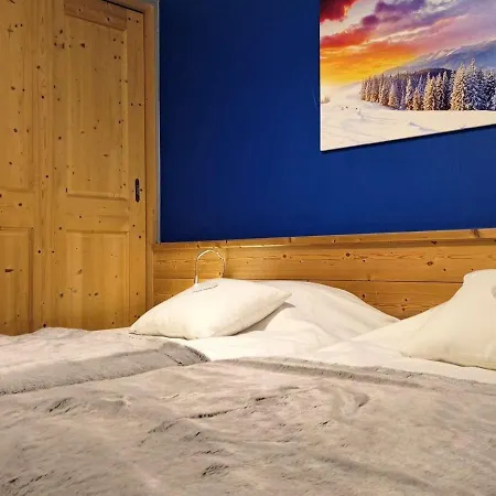 Bel 6/8 Pers Avec Balcon, Au Cœur De - Fr-1-545-21 * Val Thorens